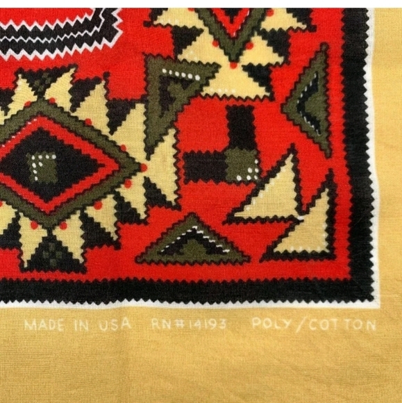 VTG NEW Crisp Aztec Native Scarf Handkerchief/Bandana/ Red/White/Mustard 21"x21" - Picture 4 of 8
